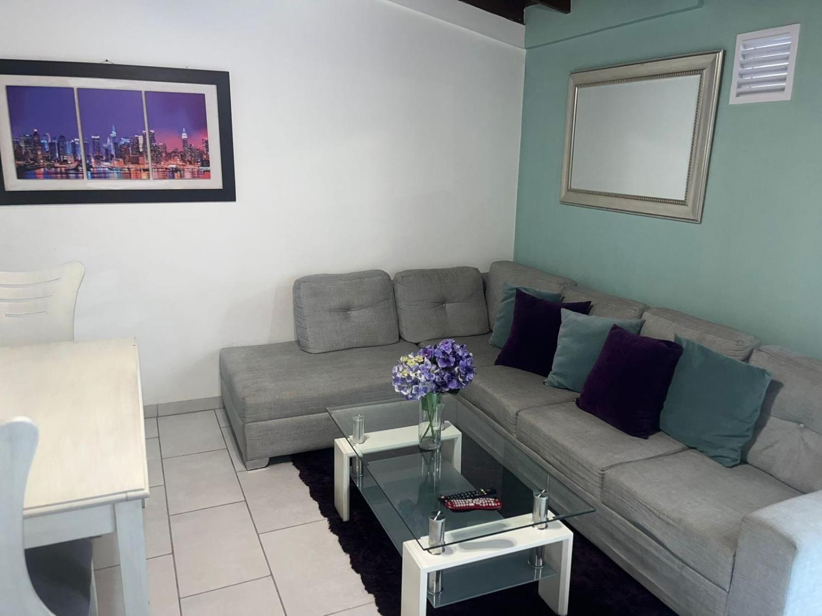 Apartamentos Amoblados Laureles Estadio Medellin Casa Margarita Exteriör bild